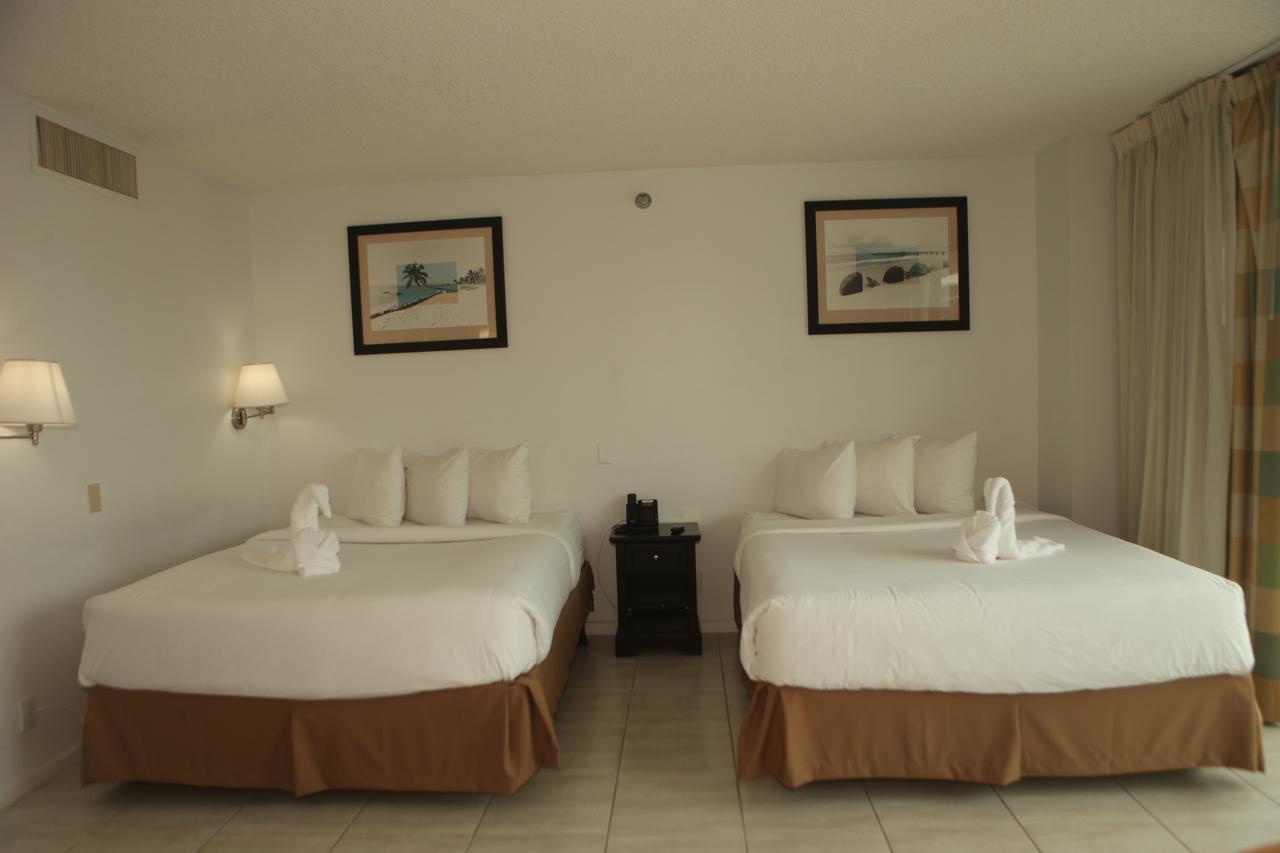 Casablanca West Tower Hotel North Bay Village Exterior photo